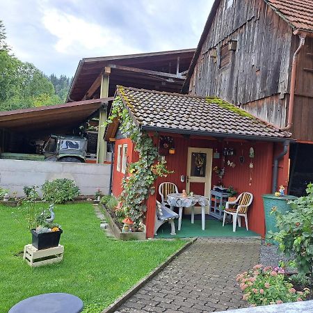 Ferienwohnung Sonja Mit Garten Und Freisitz Steinwiesen Екстериор снимка
