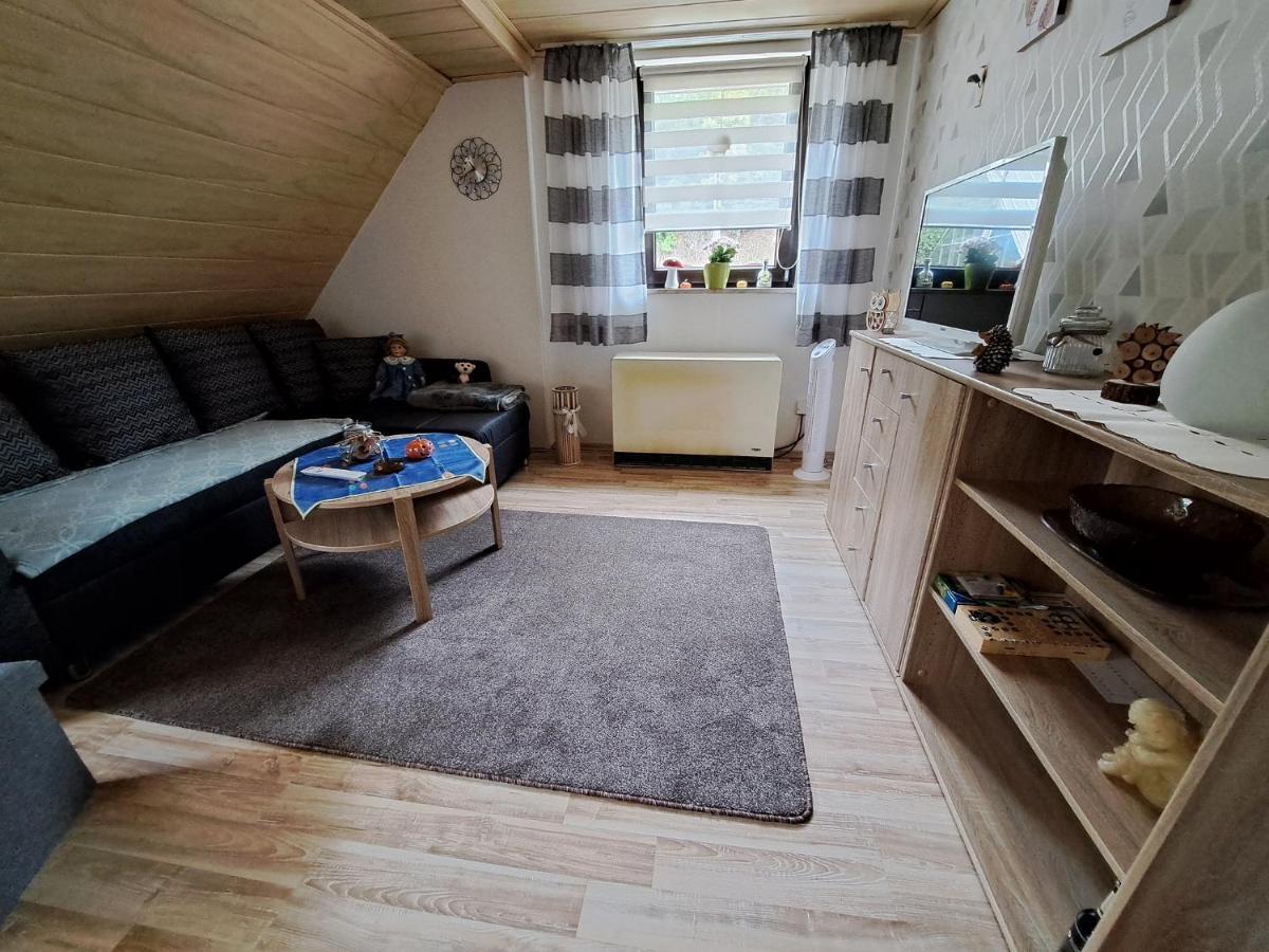 Ferienwohnung Sonja Mit Garten Und Freisitz Steinwiesen Екстериор снимка